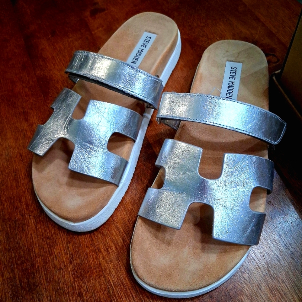 Steve Madden Silver Leather Slide Sandals w/ velcro adjustment